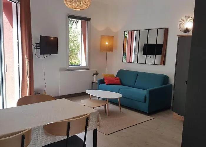 T2 A L'oree D'angers