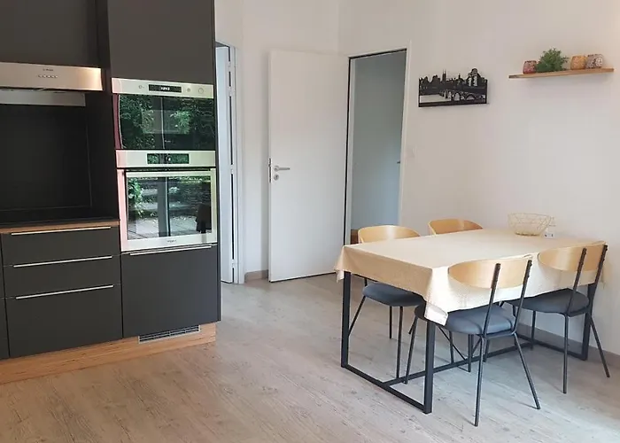 T2 A L'oree D'angers *